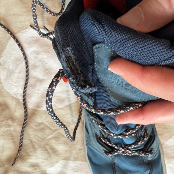 Hoka Anacapa Mid Hiking Boot - Picture 5 of 6